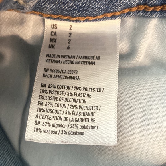 American Eagle Short size 2 - Picture 4 of 4